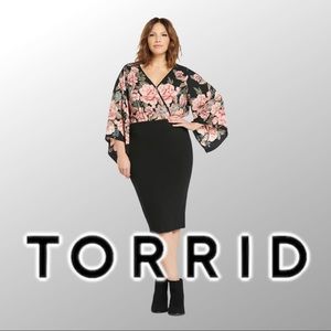 TORRID FLORAL PRINT SURPLICE BODYSUIT